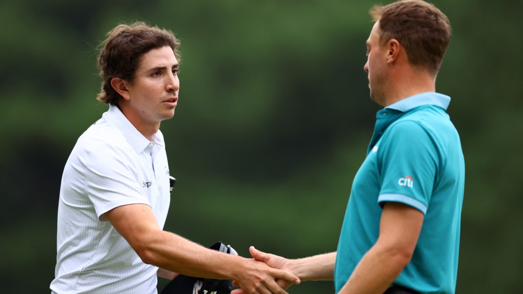 Nico Echavarria leads, Justin Thomas two back