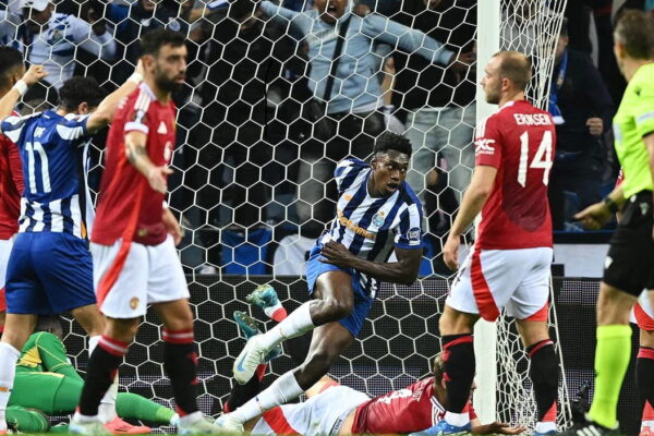 "An absolute nightmare": Owen Hargreaves slams Matthijs de Ligt's performance against powerful Porto forward - Man United News And Transfer News
