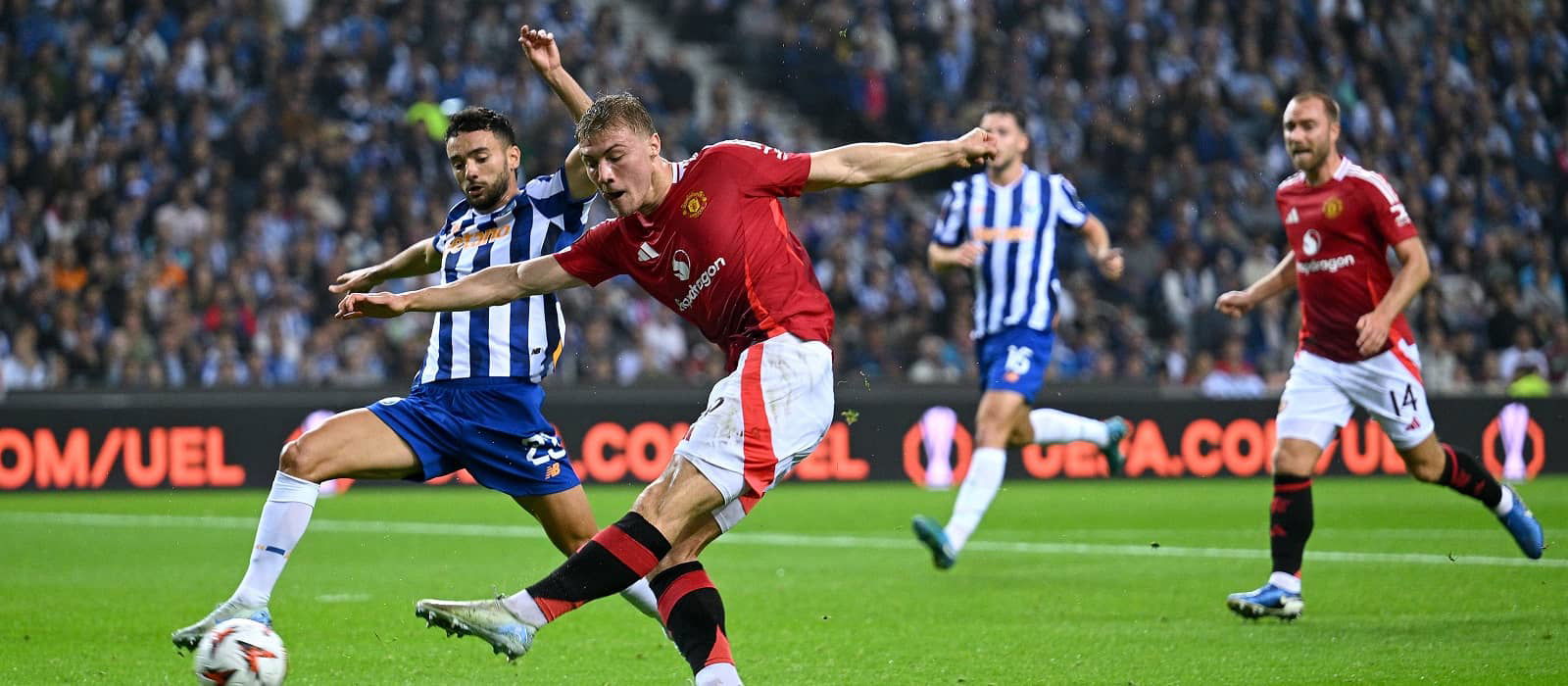 Rasmus Hojlund apologises for ill-timed social media post after FC Porto debacle - Man United News And Transfer News