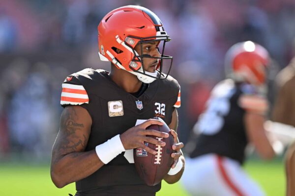 Former QB Believes Deshaun Watson Will End Up On Infamous Browns Jersey