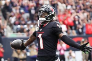 Stefon Diggs Texans pic