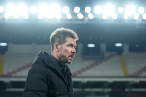 Striker's representatives trying to secure a move to West Ham in January