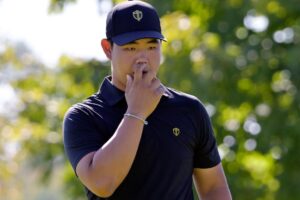 Tom Kim seeks out U.S. team members to apologize at Presidents Cup