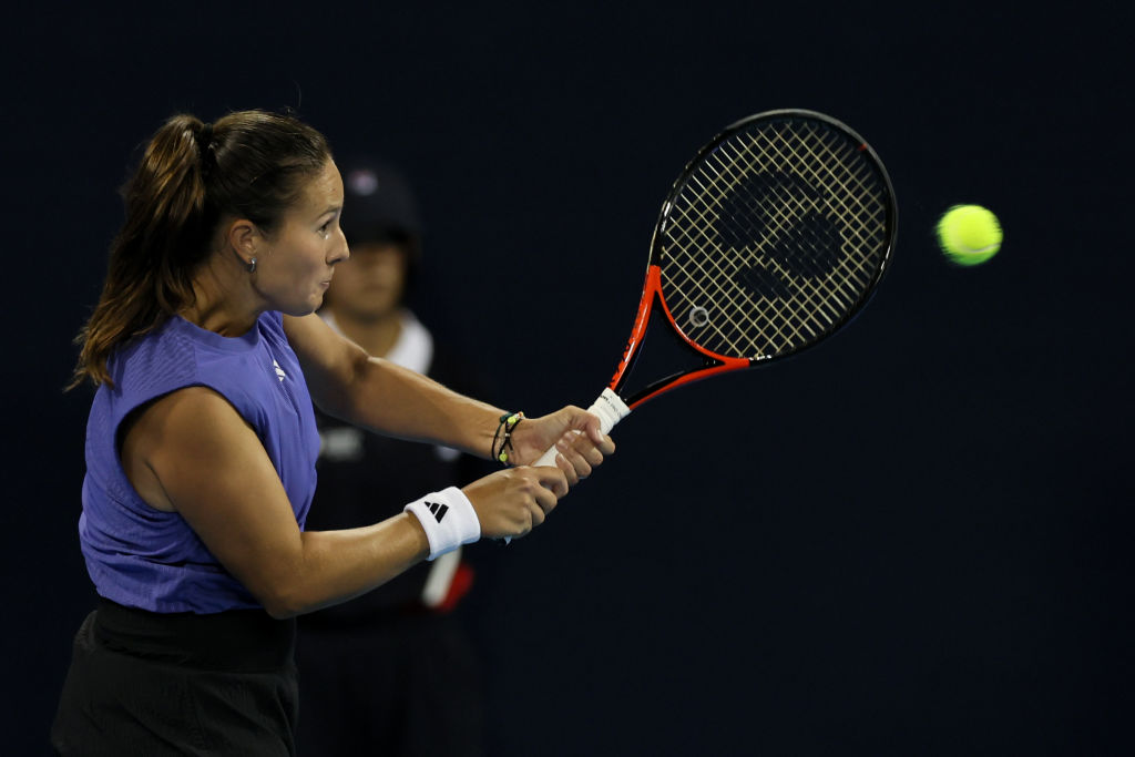 WTA Round-up | Zheng pulls out of Ningbo, as Dart tumbles to Tauson in Osaka 