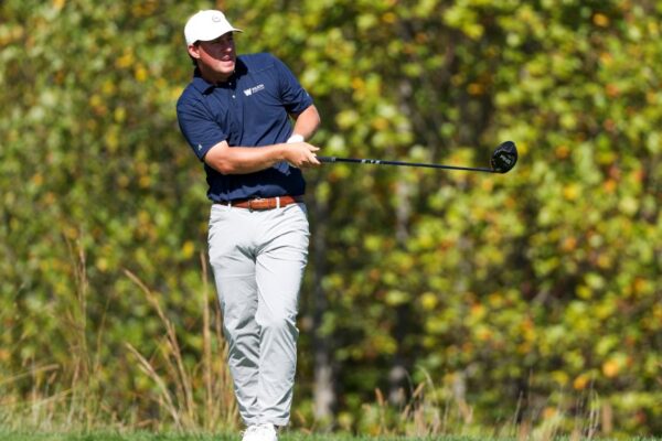 Zach Bauchou moves into top 30