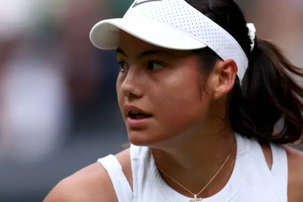 Raducanu’s Temporary Coach Shares Alarming Insights on Her Stalker Encounter Raducanu Sparks Controversy Among Wimbledon Members for Dress Code Violation
