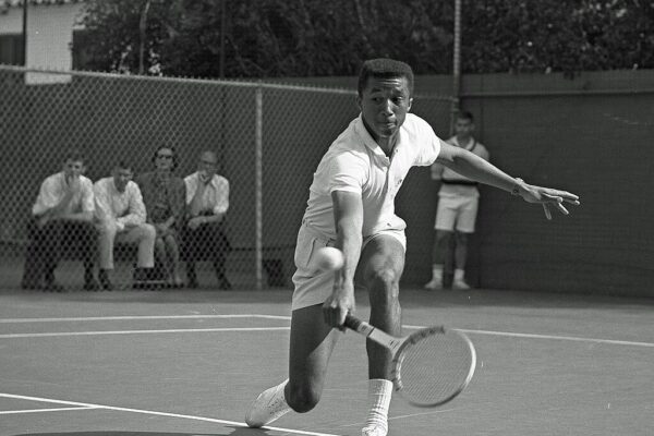 Arthur Ashe's Legendary Davis Cup Match: A Defeat That Defined a Champion - World Tennis Magazine