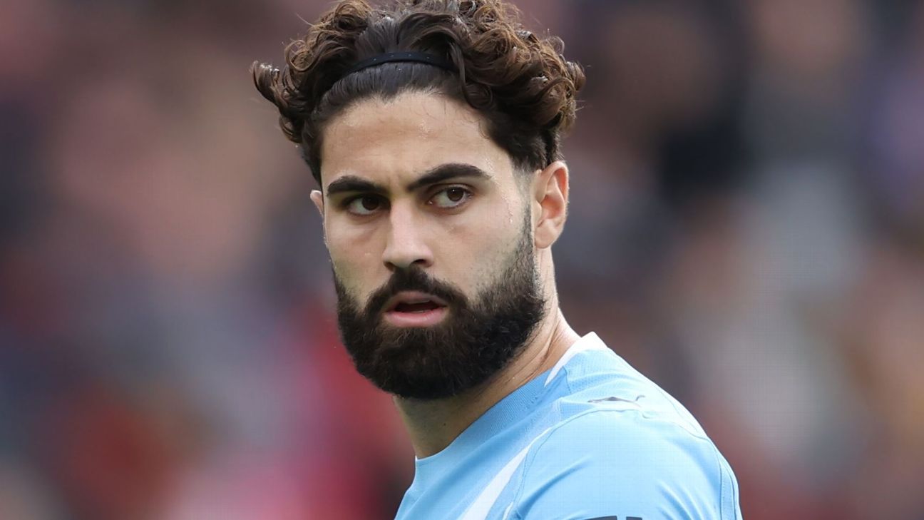 Gvardiol: The Football Star Who Almost Switched to a Different Sport!n