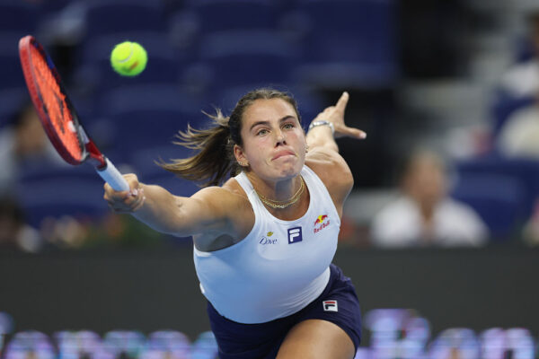 Navarro Stuns Swiatek with a Dominant Bagel in Beijing