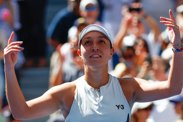 New York: Pegula Triumphs Over Krejcikova as Sabalenka Advances to Semi-Finals