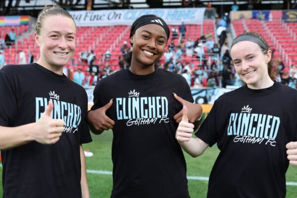 Thrilling Lavelle Strike Propels Gotham to NWSL Playoff Berth!n