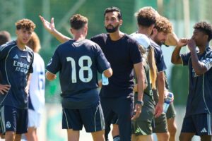 Arbeloa Calls Out Martínez: Is Turmoil Brewing in Real Madrid's Academy?n
