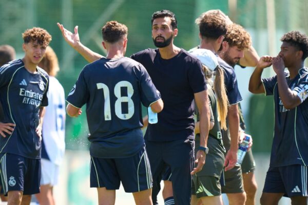 Arbeloa Calls Out Martínez: Is Turmoil Brewing in Real Madrid's Academy?n