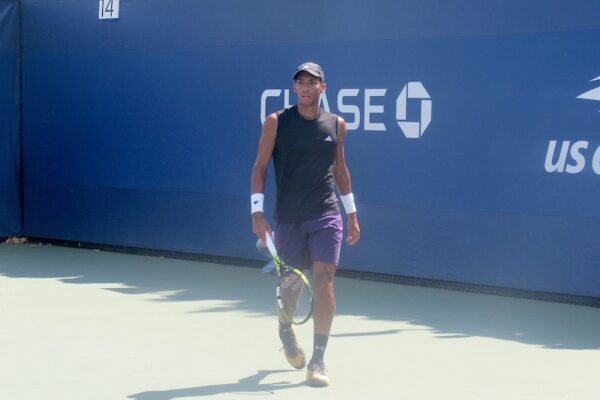 Auger-Aliassime Unfazed by Calf Injury Ahead of Nitto ATP Finals