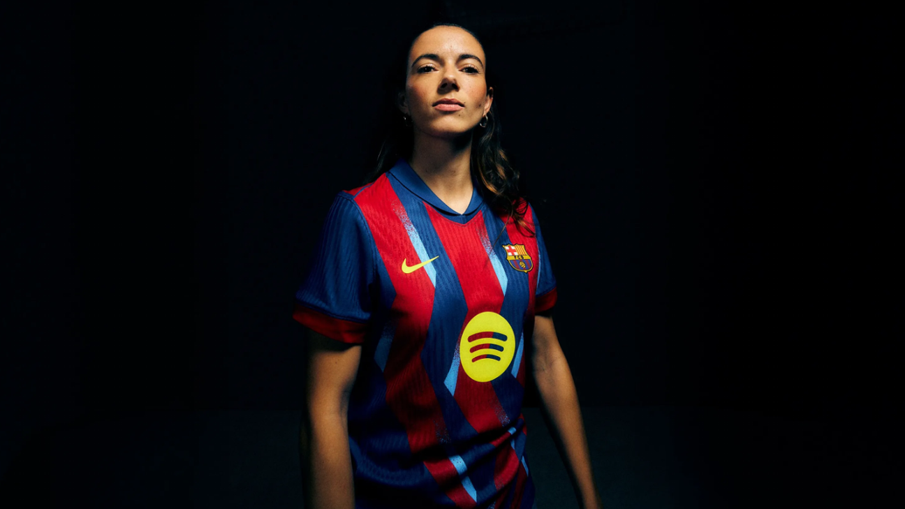 Barcelona Unveils Striking Fourth Kit, Honoring Legendary Clásico Victory!n