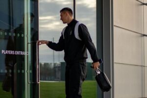 Canaries in the Coal Mine: Why Man United and Other Clubs Prioritize Player Well-Beingn