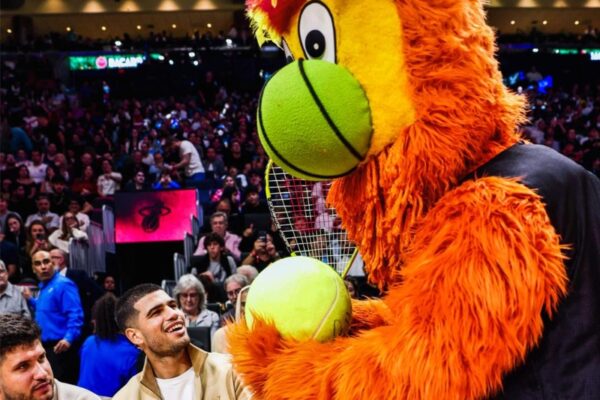 Carlos Alcaraz, the World's Top Tennis Player, Sweats it Out at Miami Heat Game - 10sBalls.com • TennisBalls.com