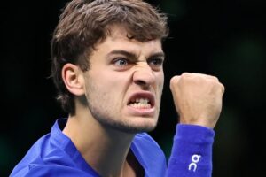 Cobolli Secures Italy's Third Consecutive Davis Cup Title with Dramatic Victory over Spain - 10sBalls.com • TennisBalls.com
