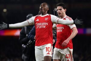 Laurens' Weekend Preview: Key Showdowns Ahead as Chelsea Face Arsenal and Roma Take on Napolin
