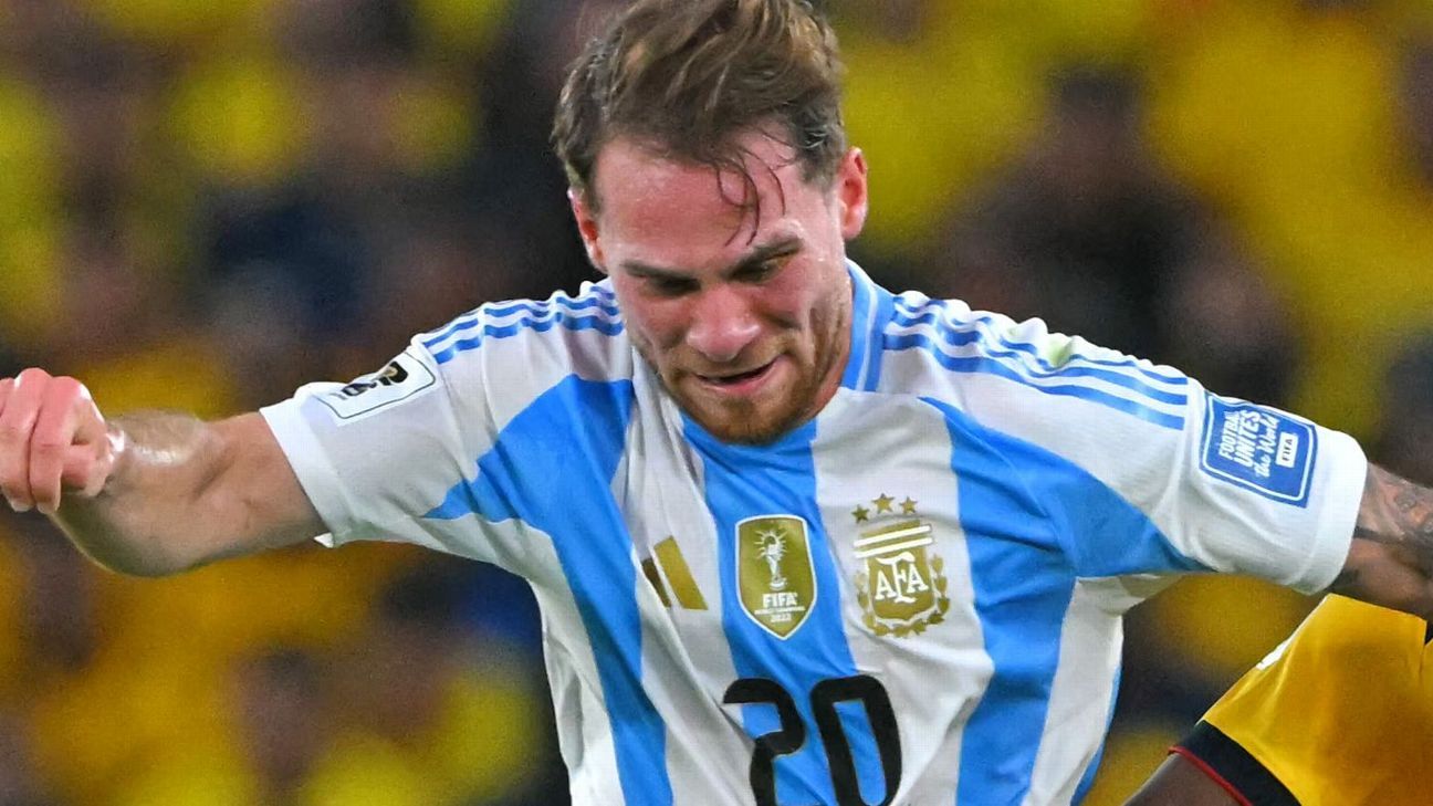 Mac Allister's Brother and Manchester United's Martinez Team Up for Argentina Duty!n