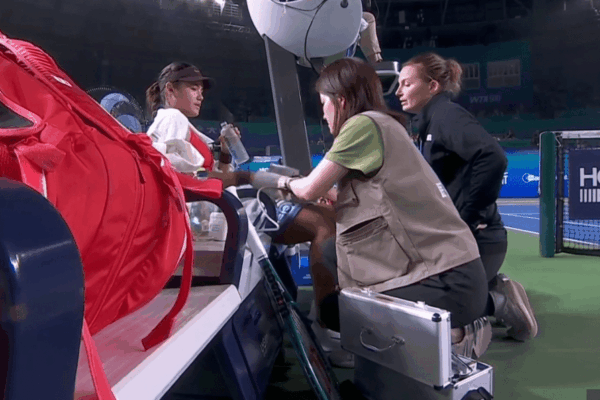 Ningbo: Raducanu Struggles Again with First-Round Exit