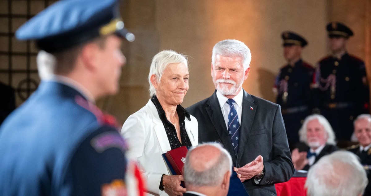 Prague: Navratilova Awarded Prestigious Czech Honor