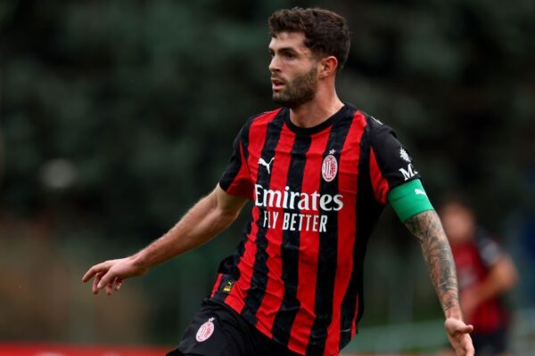 Pulisic Holds Off on New Milan Contract Signing Amid Transfer Buzz: What’s Next?n