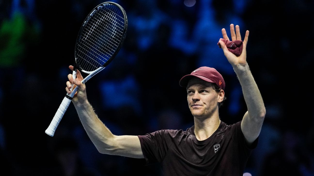 Sinner Defeats Zverev to Secure Semi-Final Berth at ATP Finals