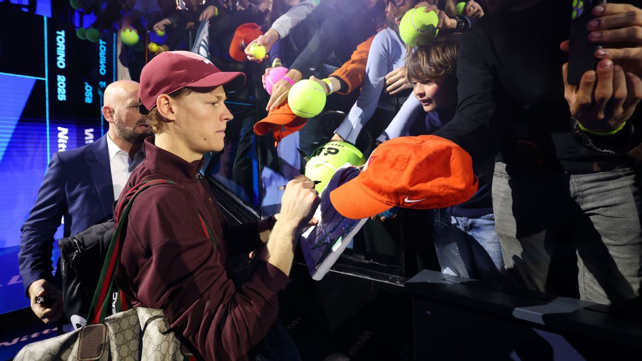 Sinner Triumphs Over Auger-Aliassime in ATP Finals Opener