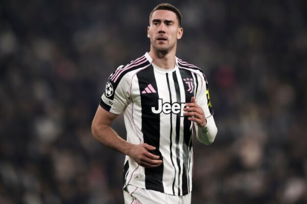 Transfer Buzz: Barcelona and Bayern Set Their Sights on Vlahovic!n