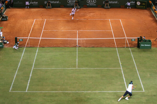 Transitioning From Clay to Grass: The Influence of Court Surfaces on Playing Styles and Strategies - World Tennis Magazine