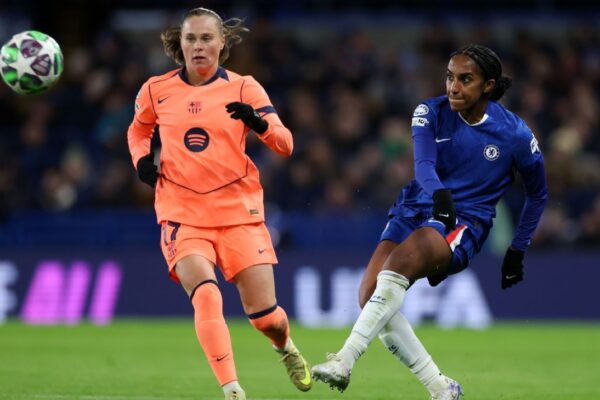 UWCL Insights: Is Chelsea Ascending While PSG Faces Early Exit?n