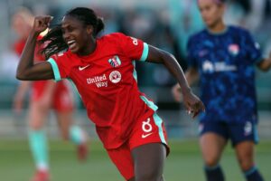Who Can Challenge Kansas City? NWSL Playoff Power Rankings Reveal the Contenders!n