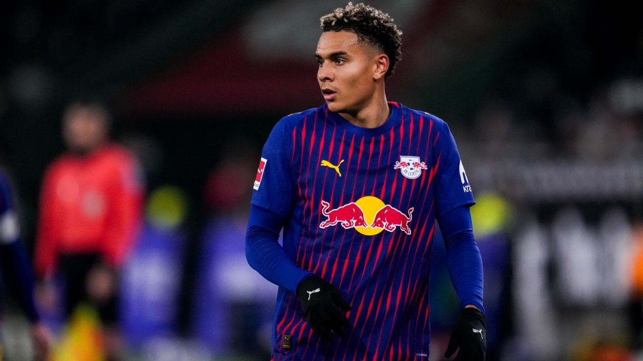 Barcelona Sets Sights on Rising Star Nusa: Transfer Rumors Heat Up!n