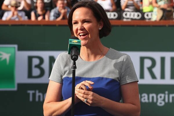 Lindsay Davenport to Continue as U.S. Billie Jean King Cup Captain Until 2027 - 10sBalls.com • TennisBalls.com