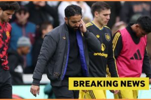 Manchester United Eye Unexpected January Departure for 25-Year-Old After Being Omitted from Amorim's Plansn