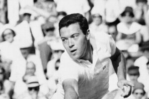 Nicola Pietrangeli, Italy's Legendary Tennis Star and Precursor to Jannik Sinner, Passes Away at 92