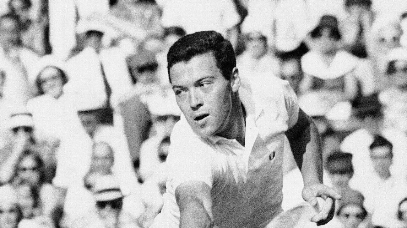 Nicola Pietrangeli, Italy's Legendary Tennis Star and Precursor to Jannik Sinner, Passes Away at 92
