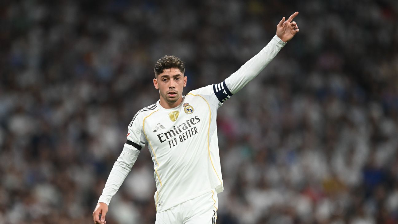 Transfer Buzz: Manchester United Sets Sights on Real Madrid's Federico Valverde!n