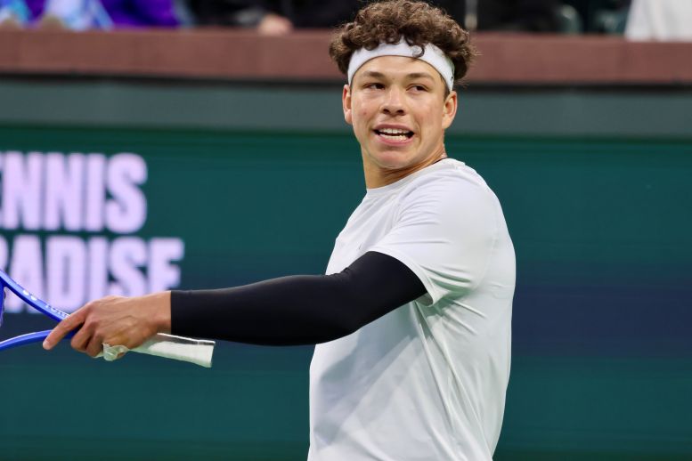 Australian Open Day 9: Men's and Women's Draws and Order of Play - 10sBalls.com • TennisBalls.com