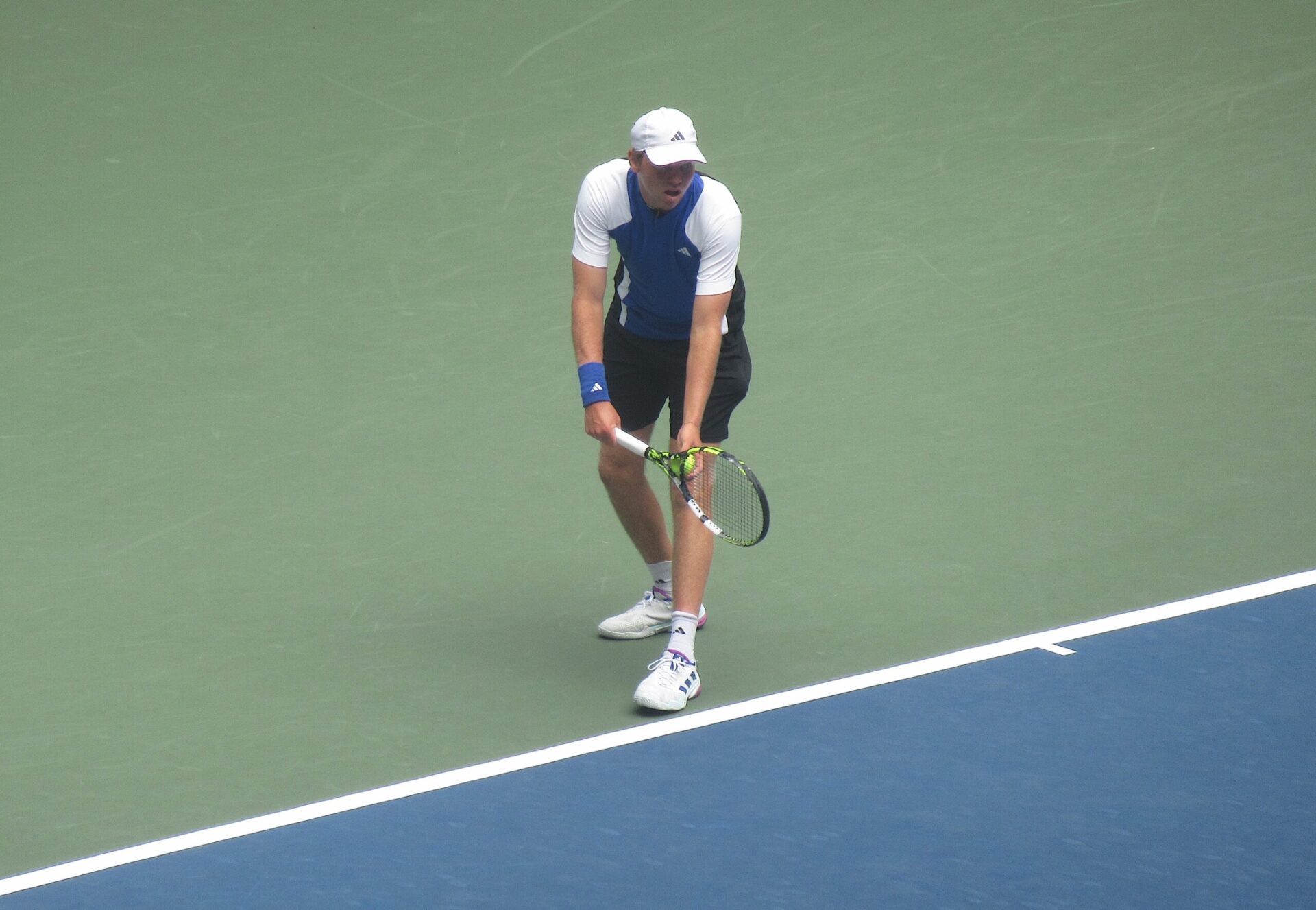 Brisbane Showdown: Medvedev Takes on Michelsen and Nakashima Faces Kovacevic