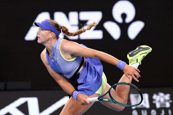 Melbourne: Andreeva and Paolini Advance in Fine Style