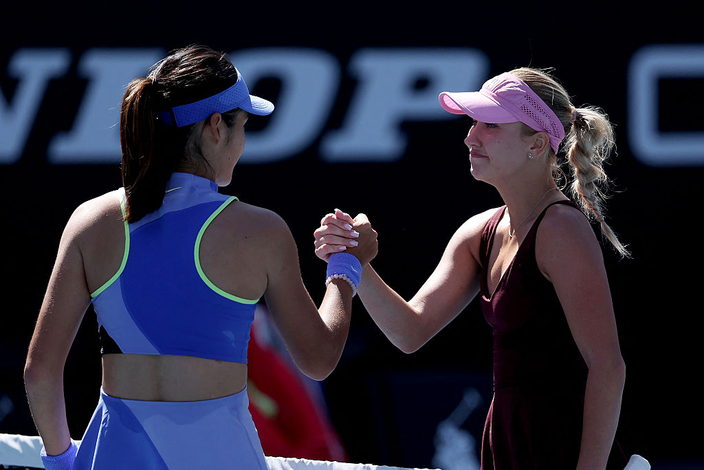Melbourne: Potapova Stuns Raducanu in Australian Open Round 2