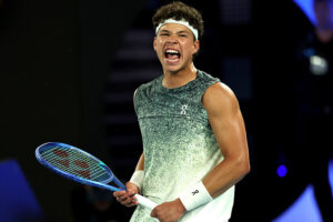 Melbourne: Shelton Surges Past Ruud in Thrilling Match