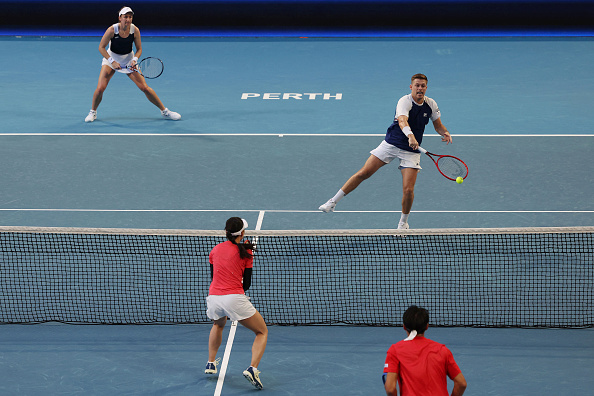 Perth: Britain Claims First Victory as Switzerland Advances to Quarterfinals