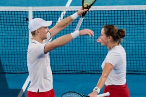 Poland Claims First United Cup Tennis Championship with Victory Over Switzerland - 10sBalls.com • TennisBalls.com