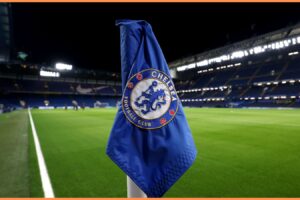 Premier League Veteran at 48: Strong Contender for Chelsea's Managerial Positionn