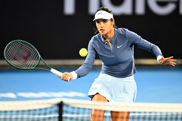 Raducanu Advances to Quarter-Finals at WTA 250 in Hobart