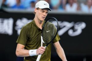 Sinner Dominates in Cooler Conditions to Reach Australian Open Quarterfinals