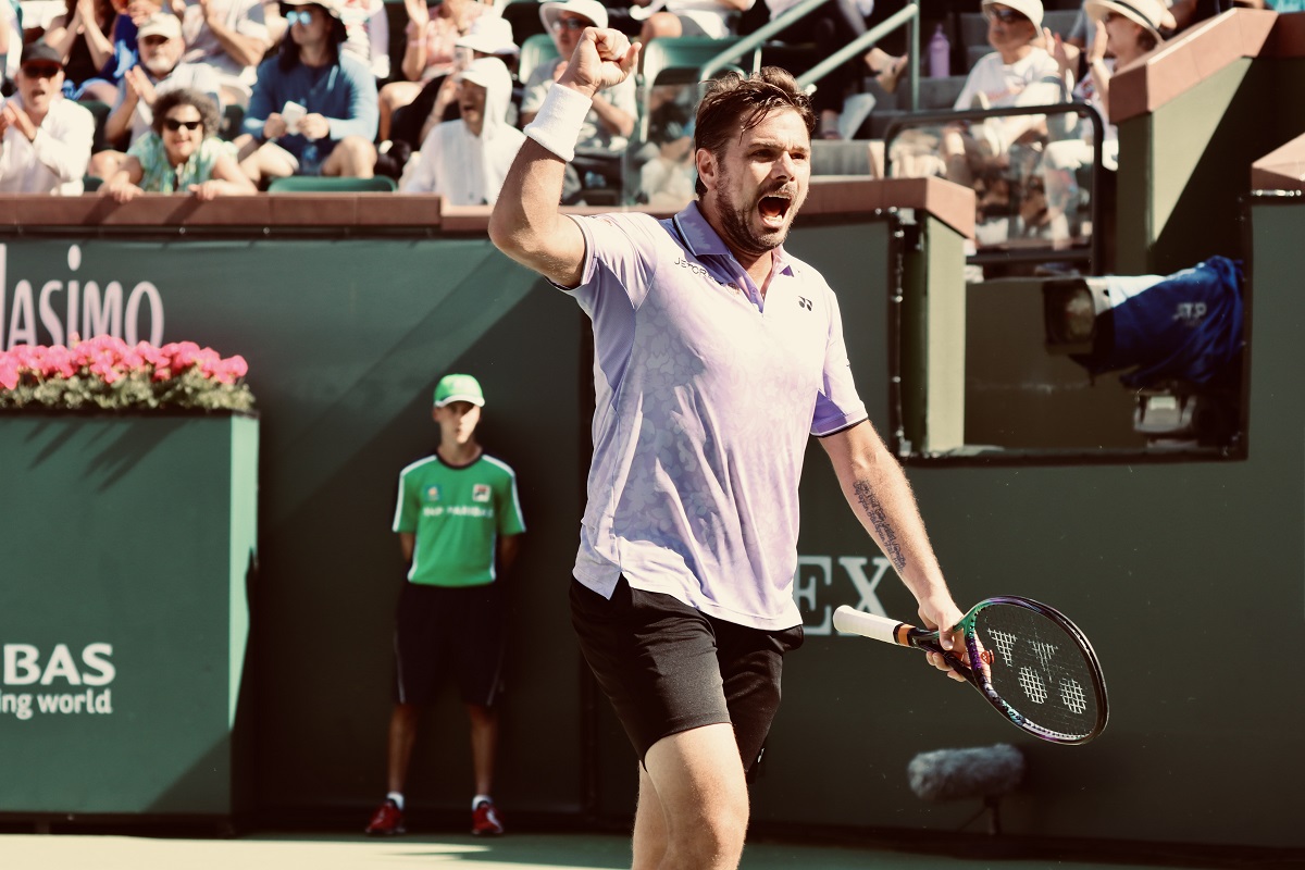Stan Wawrinka Secures Wild Card Entry for Australian Open - 10sBalls.com & TennisBalls.com